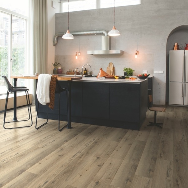 Винил SPC Quick Step Atmosphere Дуб натуральный темный (упак 2,196 м2) из каталога Винил SPC Quick Step Atmosphere товар Винил SPC Quick Step Atmosphere Дуб натуральный темный (упак 2,196 м2)