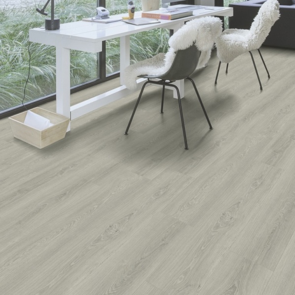 Винил SPC Quick Step Atmosphere Дуб серый гладкий (упак 2,196 м2) из каталога Винил SPC Quick Step Atmosphere товар Винил SPC Quick Step Atmosphere Дуб серый гладкий (упак 2,196 м2)