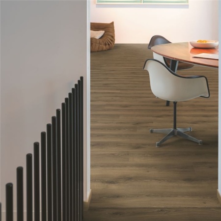 товар Ламинат Quick Step Classic Дуб теплый коричневый (упак 1,596 м2)