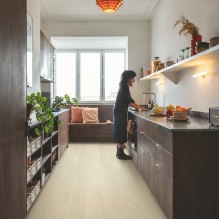 ПВХ-ПЛИТКА Quick Step BLOOM Дуб чистый полярный (упак.1,873)  из каталога ПВХ-ПЛИТКА Quick Step BLOOM товар ПВХ-ПЛИТКА Quick Step BLOOM Дуб чистый полярный (упак.1,873)
