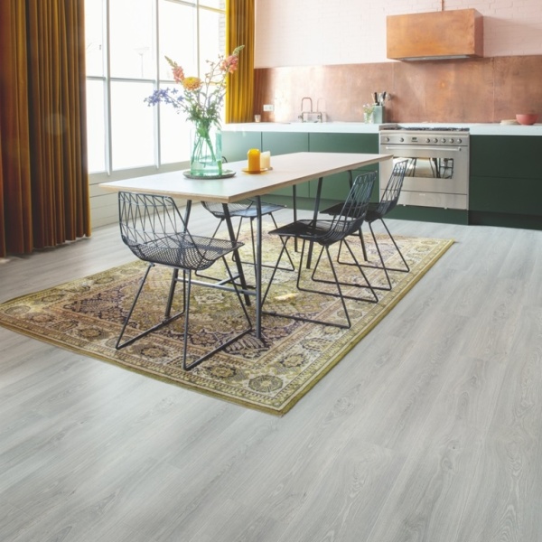 Винил SPC Quick Step Atmosphere Дуб светлый гладкий (упак 2,196 м2) из каталога Винил SPC Quick Step Atmosphere товар Винил SPC Quick Step Atmosphere Дуб светлый гладкий (упак 2,196 м2)